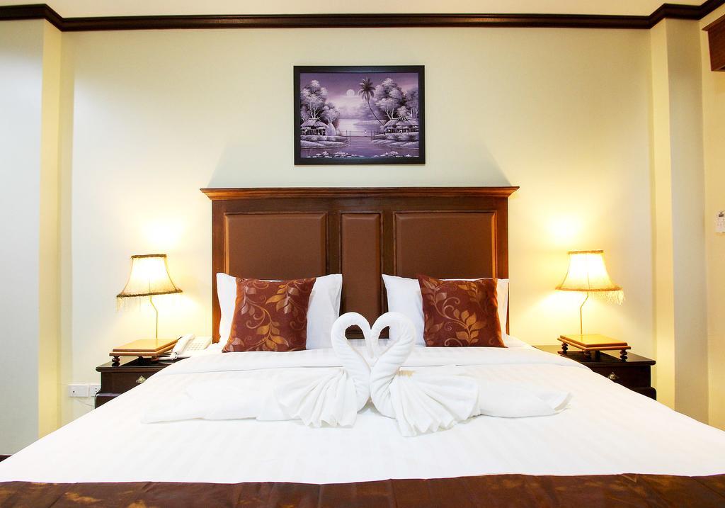 I Boutique Hotel Pluak Daeng Exteriör bild