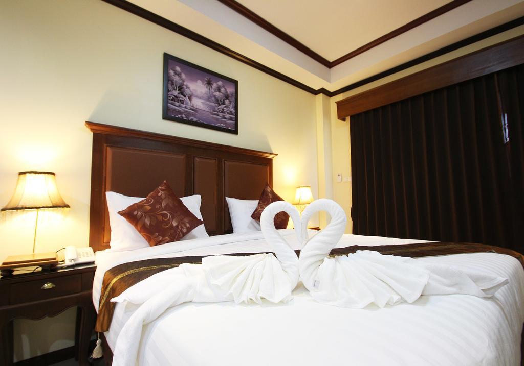 I Boutique Hotel Pluak Daeng Exteriör bild