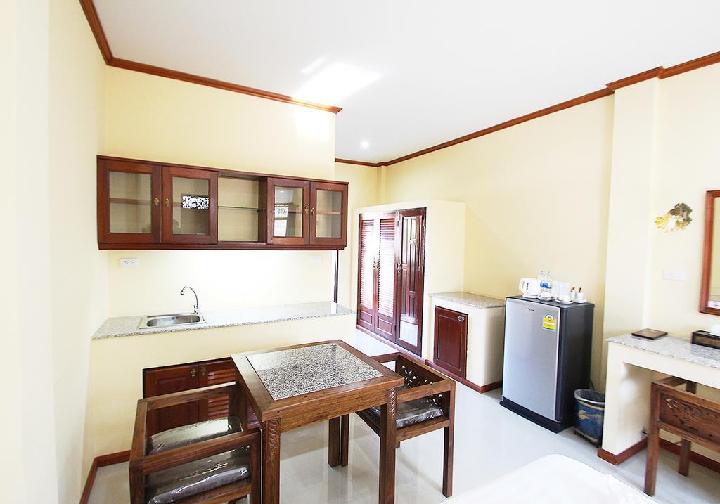 I Boutique Hotel Pluak Daeng Exteriör bild