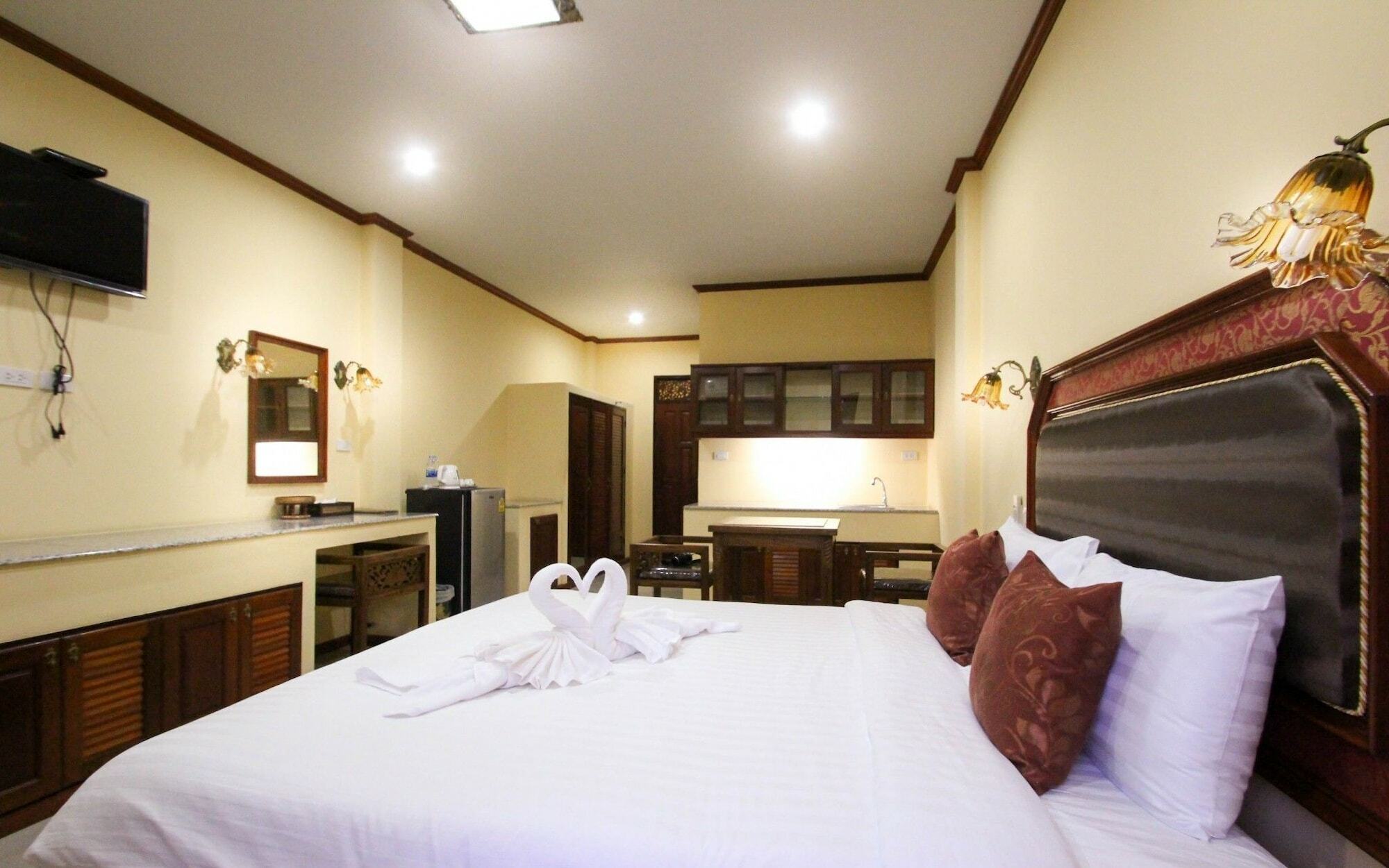 I Boutique Hotel Pluak Daeng Exteriör bild