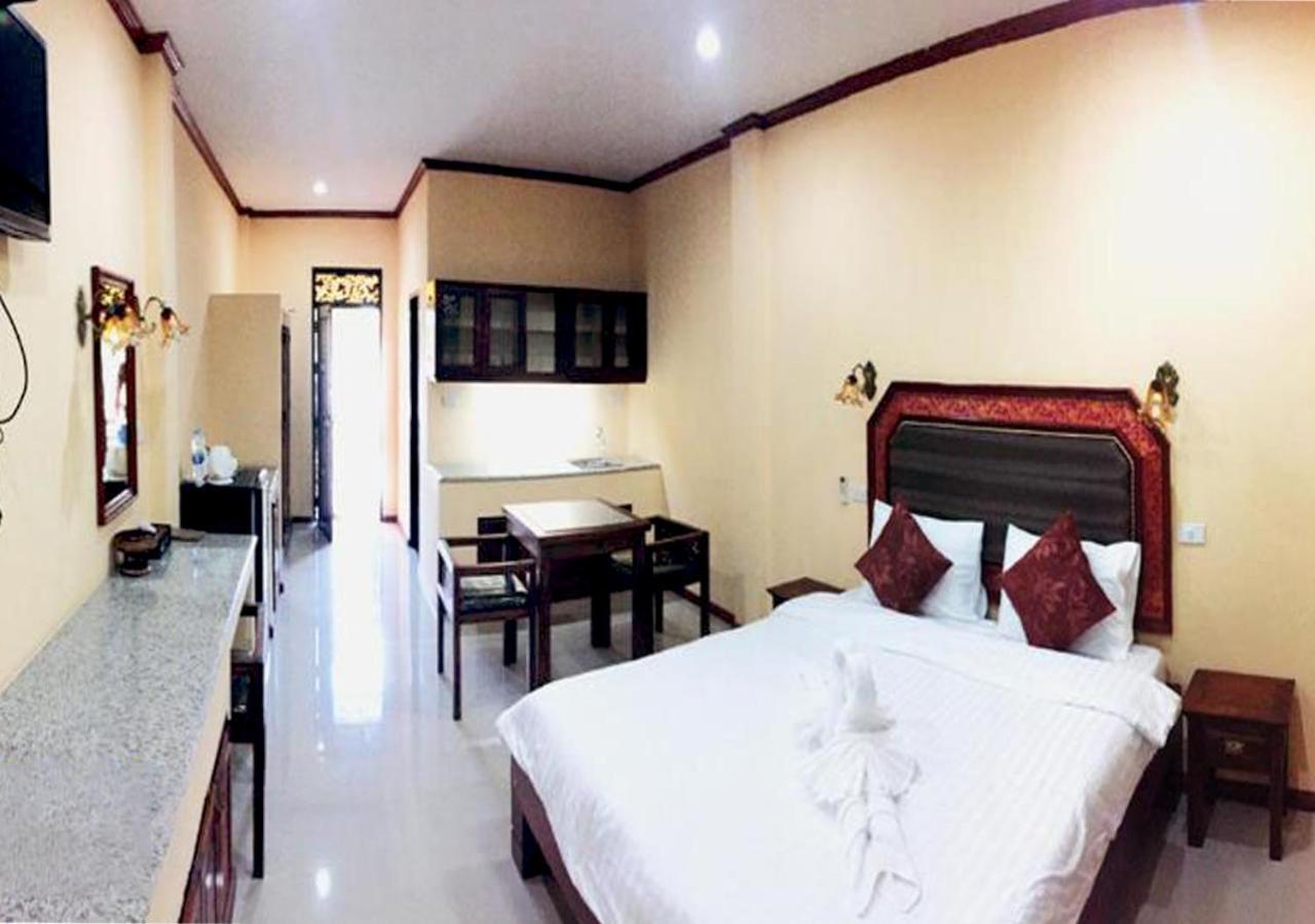 I Boutique Hotel Pluak Daeng Exteriör bild
